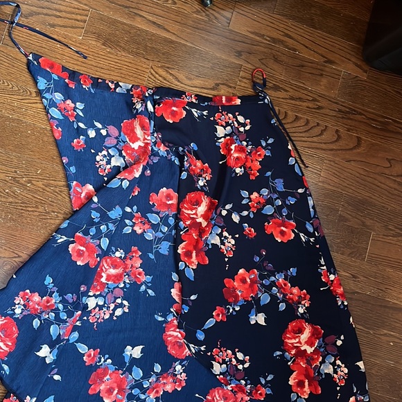 Floral Wrap Skirt - Picture 2 of 3